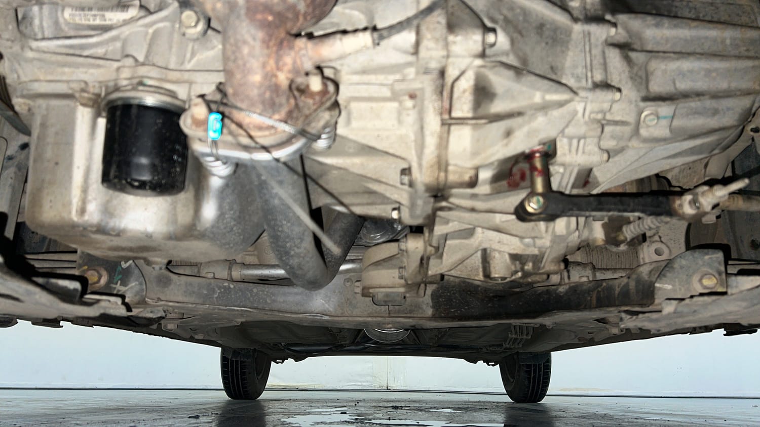 Used 2020 Maruti Suzuki Swift LXi Petrol Manual extra FRONT LEFT UNDERBODY VIEW