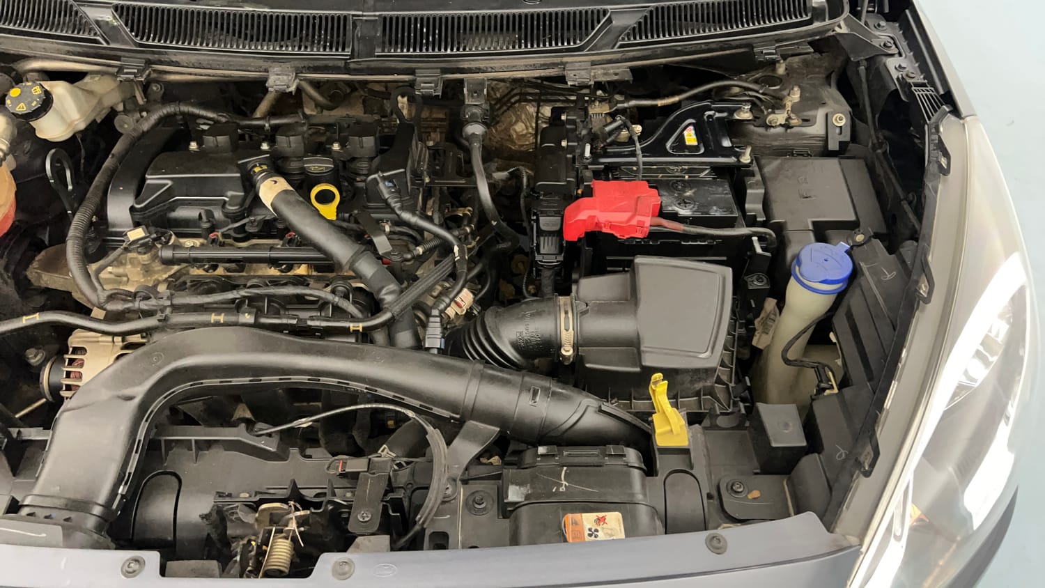 Used 2021 Ford Figo Aspire Titanium Plus 1.2 Ti-VCT Petrol Manual engine ENGINE LEFT SIDE VIEW