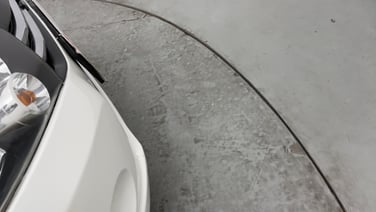 minor_scratch_0