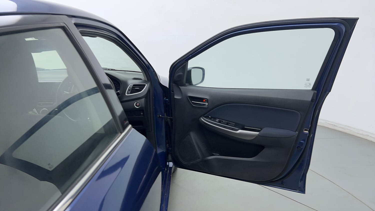 Used 2021 Maruti Suzuki Baleno Zeta Automatic Petrol Automatic interior RIGHT FRONT DOOR OPEN VIEW