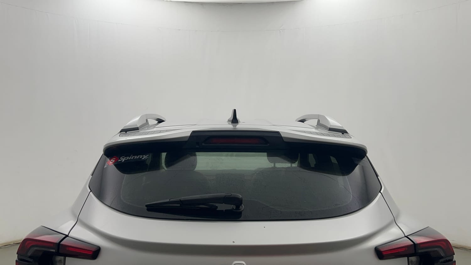 Used 2022 Renault Kiger RXZ AMT Petrol Automatic exterior BACK WINDSHIELD VIEW