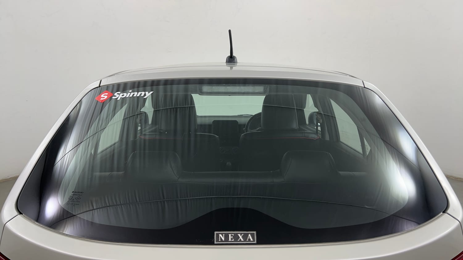 Used 2019 Maruti Suzuki Ignis Sigma 1.2 MT Petrol Manual exterior BACK WINDSHIELD VIEW