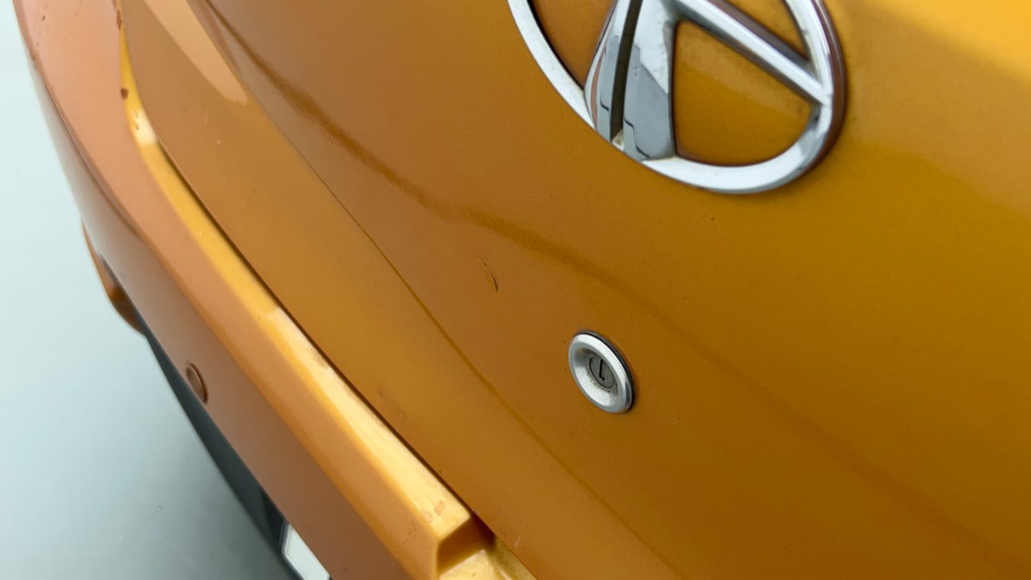 Used 2018 Tata Tiago Revotorq XT Diesel Manual dents MINOR DENT