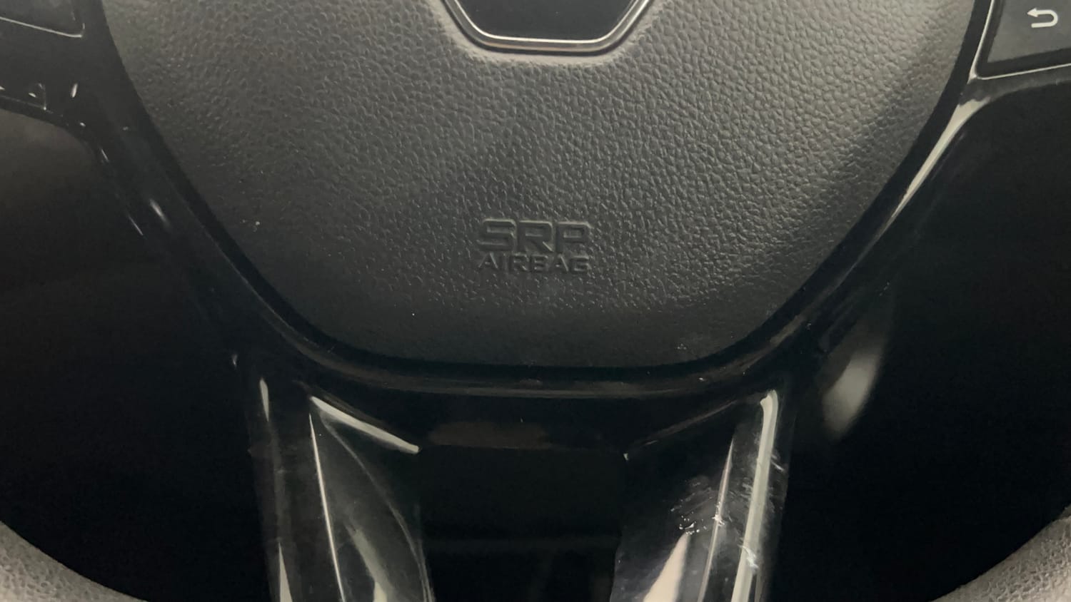 Used 2022 Renault Kiger RXZ AMT Petrol Automatic top_features Airbags