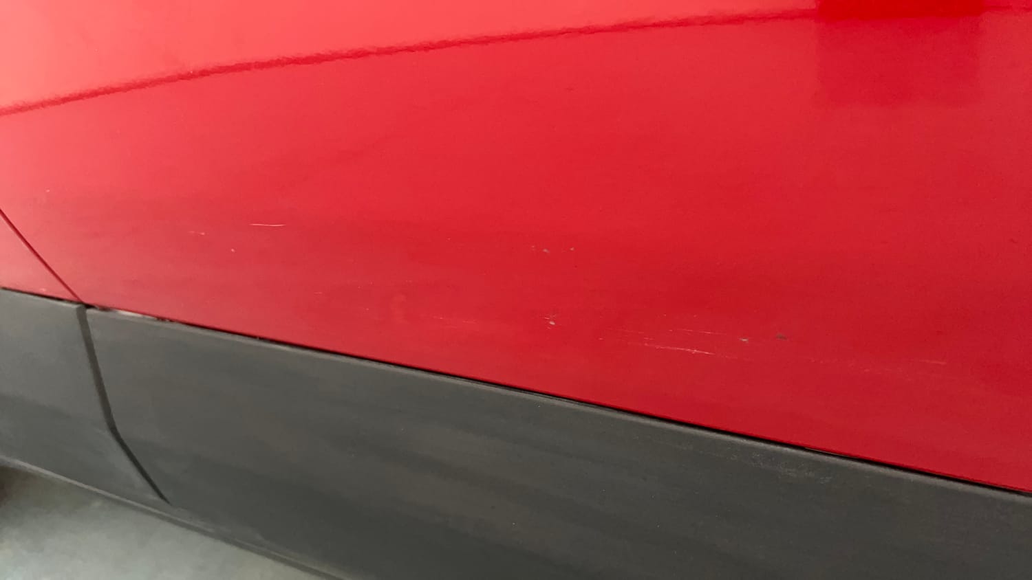 Used 2025 Maruti Suzuki Brezza Zxi Plus AT Dual Tone Petrol Automatic dents MINOR SCRATCH