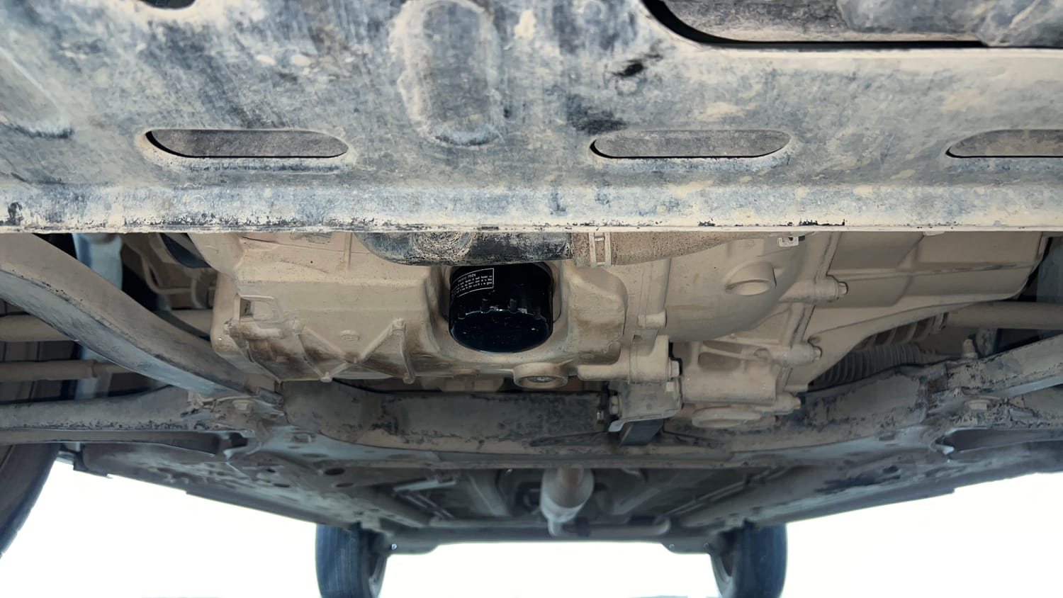 Used 2024 Nissan Magnite XL Petrol Manual extra FRONT LEFT UNDERBODY VIEW