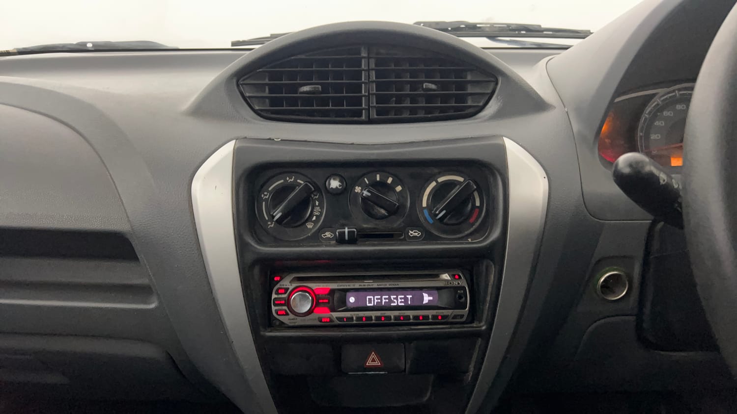 Used 2014 Maruti Suzuki Alto 800 Lxi CNG Cng Manual interior MUSIC SYSTEM & AC CONTROL VIEW