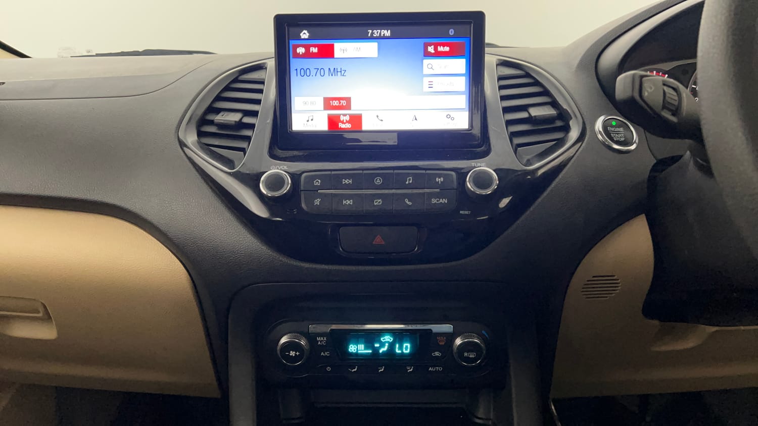Used 2021 Ford Figo Aspire Titanium Plus 1.2 Ti-VCT Petrol Manual interior MUSIC SYSTEM & AC CONTROL VIEW