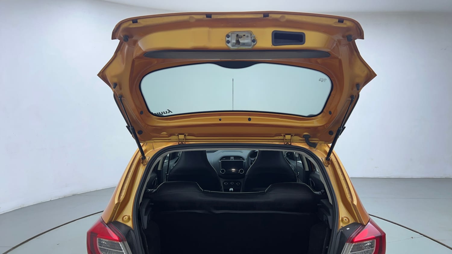 Used 2018 Tata Tiago Revotorq XT Diesel Manual interior DICKY DOOR OPEN VIEW