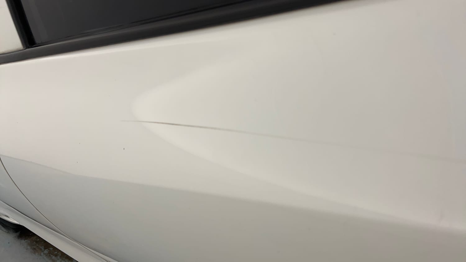 Used 2020 Maruti Suzuki Swift LXi Petrol Manual dents MINOR SCRATCH