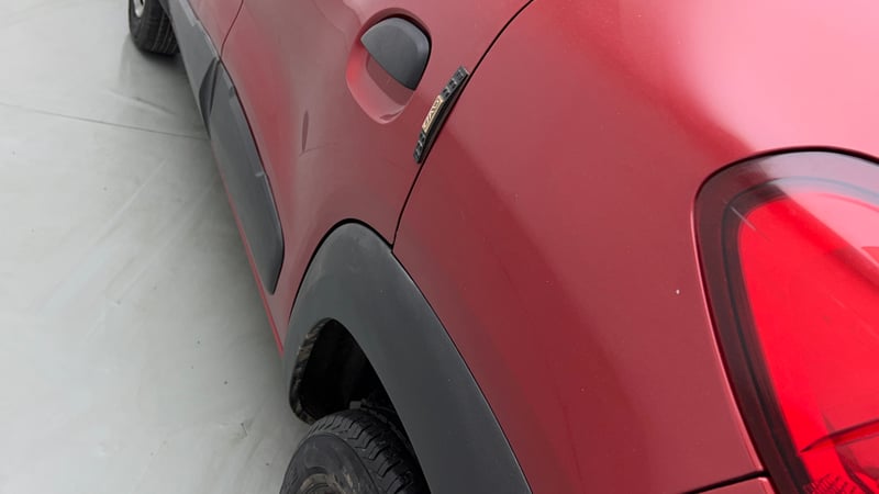 Used 2019 Renault Kwid 1.0 RXT AMT Petrol Automatic dents MINOR SCRATCH