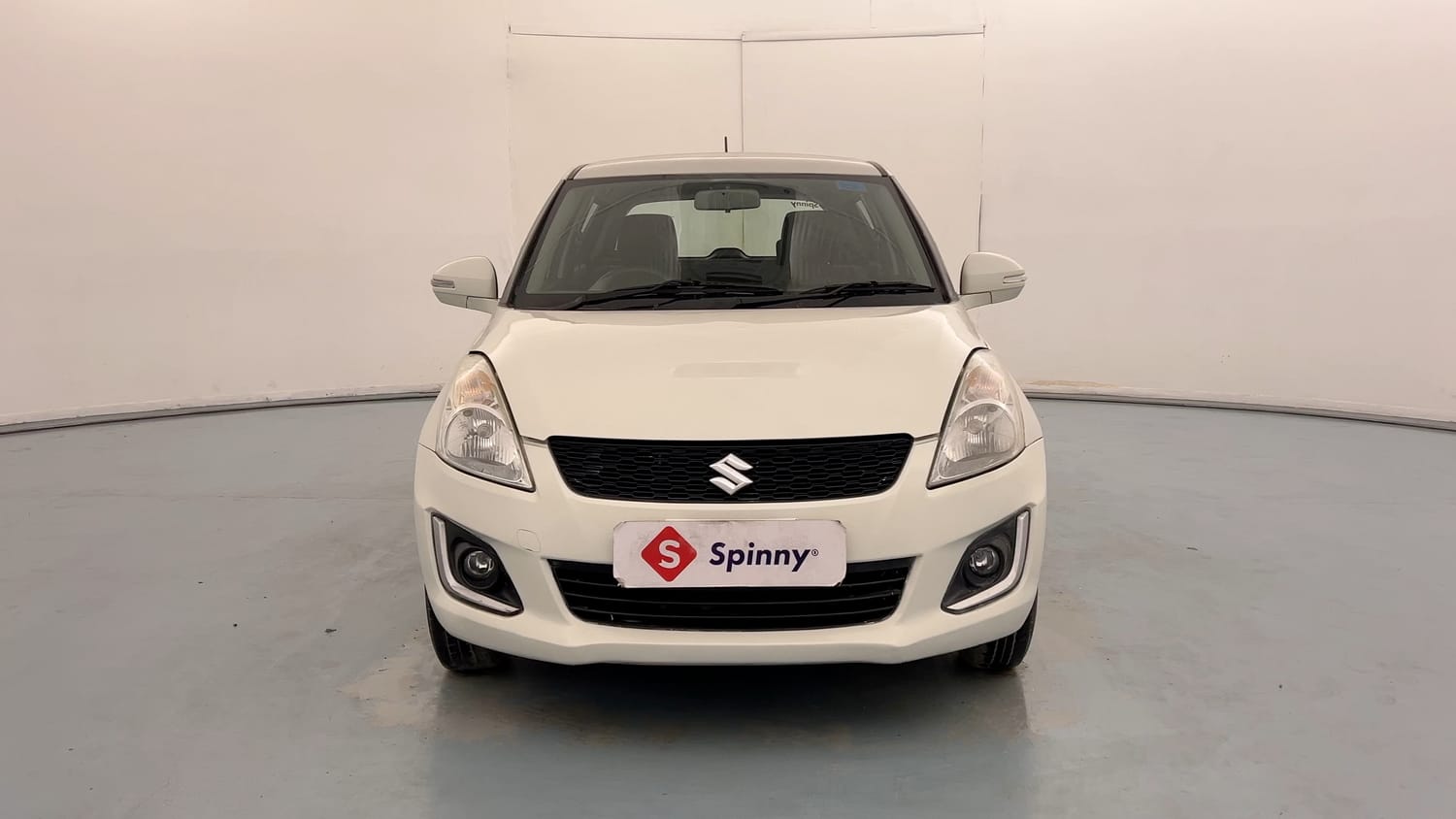 Used 2017 Maruti Suzuki Swift VXI (O) Petrol Manual exterior FRONT VIEW