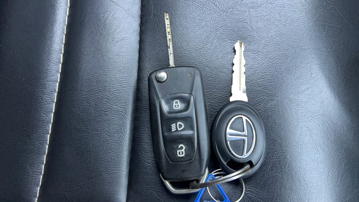 Used 2018 Tata Tiago Revotorq XT Diesel Manual extra CAR KEY VIEW