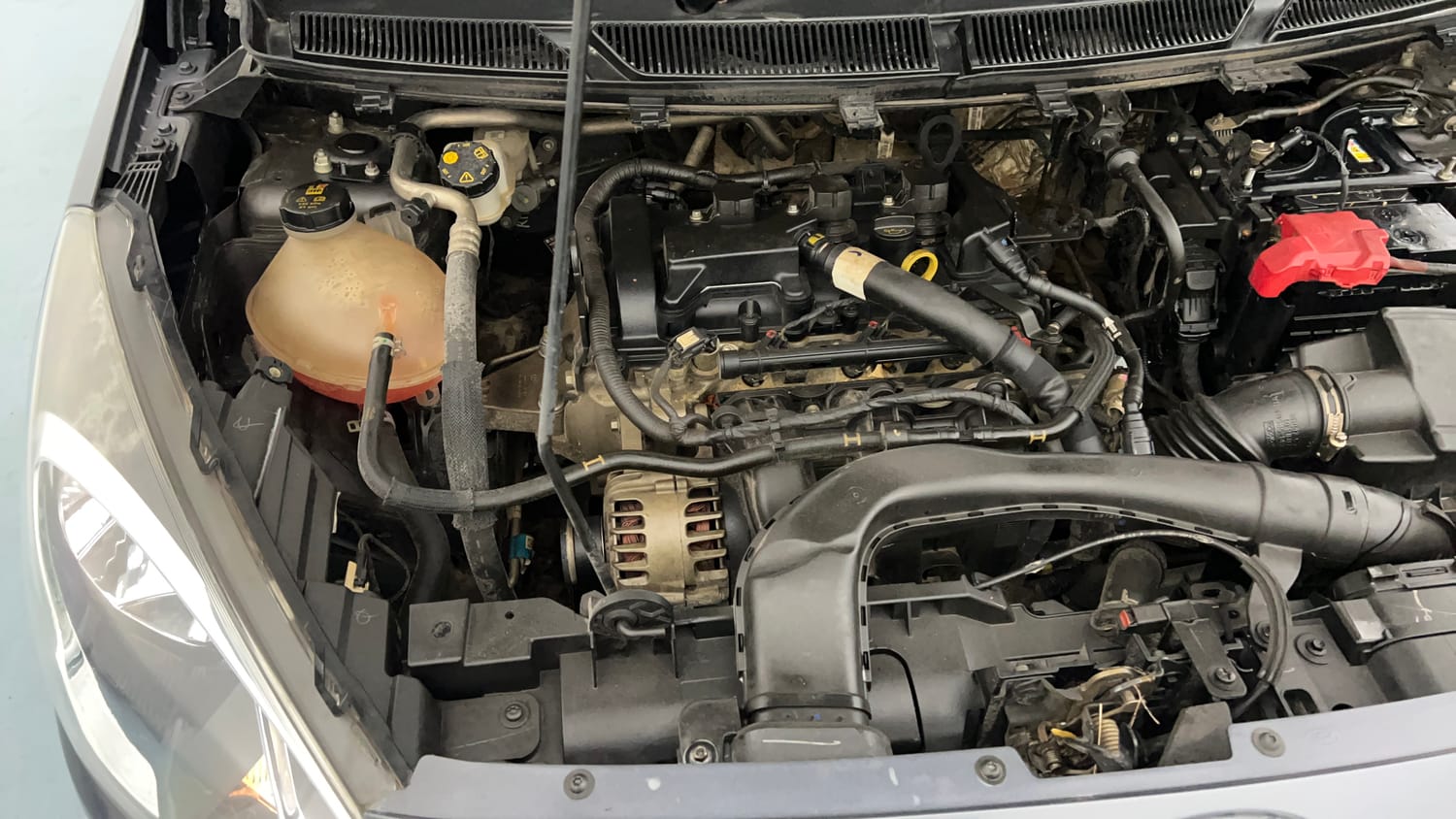 Used 2021 Ford Figo Aspire Titanium Plus 1.2 Ti-VCT Petrol Manual engine ENGINE RIGHT SIDE VIEW