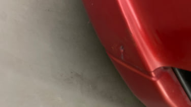 minor_scratch_0