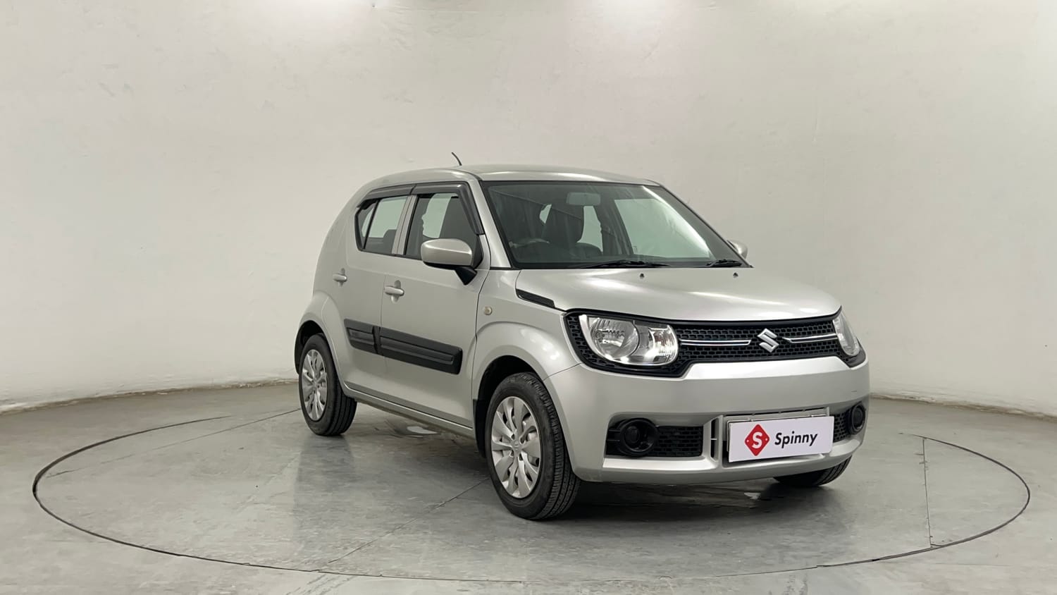 Used 2019 Maruti Suzuki Ignis Sigma 1.2 MT Petrol Manual exterior RIGHT FRONT CORNER VIEW