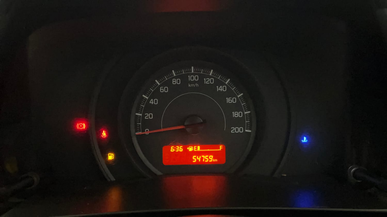 Used 2020 Maruti Suzuki Swift LXi Petrol Manual interior CLUSTERMETER VIEW