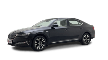 Used 2022 Skoda Superb L&K AT Petrol Automatic Image