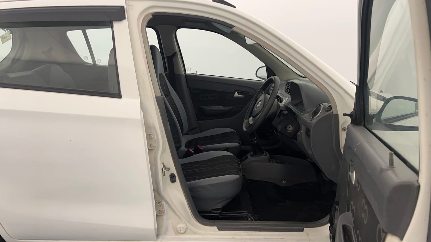 Used 2014 Maruti Suzuki Alto 800 Lxi CNG Cng Manual interior RIGHT SIDE FRONT DOOR CABIN VIEW