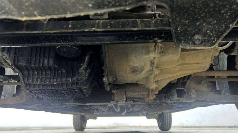 Used 2019 Renault Kwid RXT (O) 1.0 SCE Edition Petrol Manual extra FRONT LEFT UNDERBODY VIEW