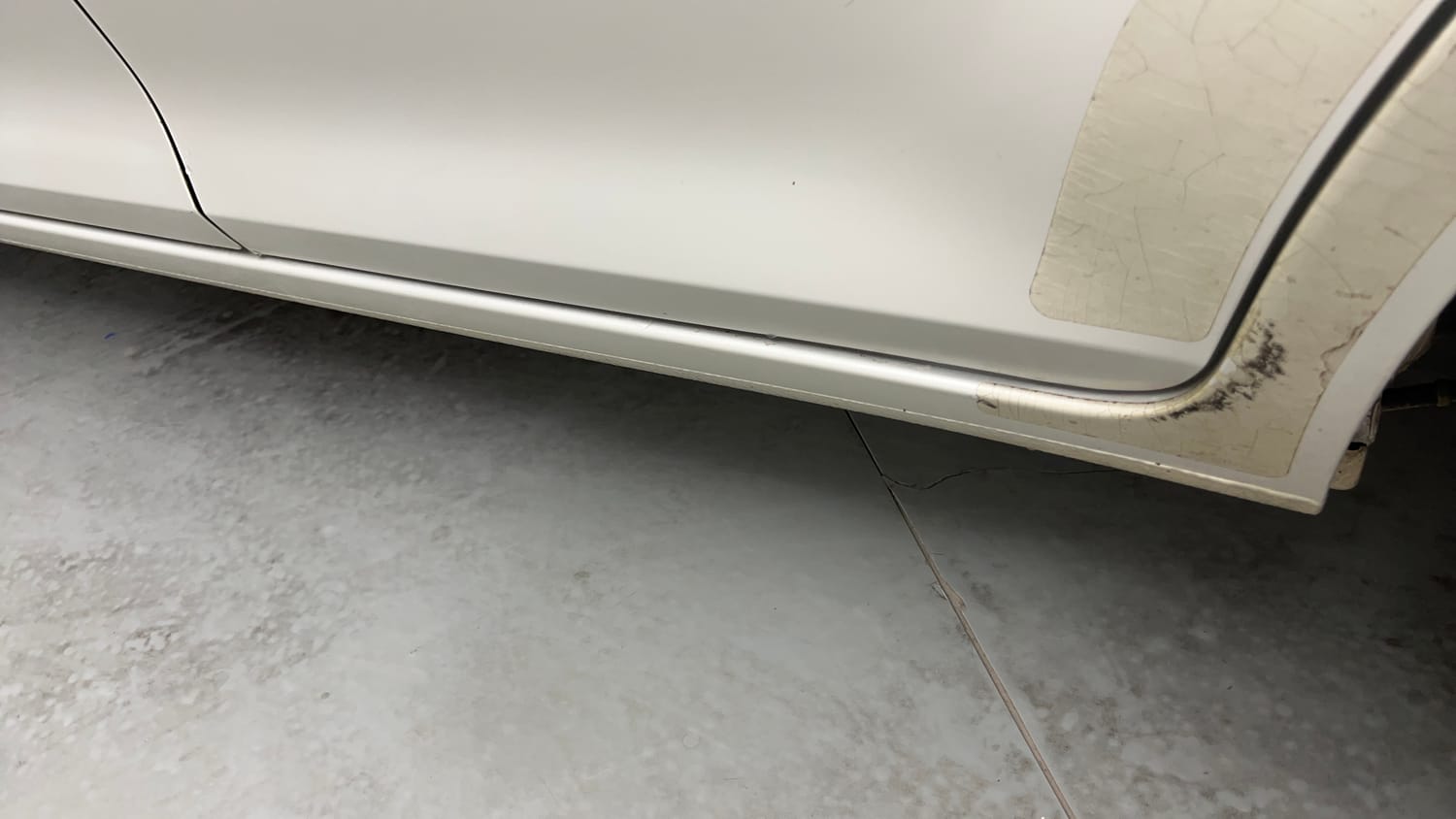 Used 2019 Maruti Suzuki Ignis Sigma 1.2 MT Petrol Manual dents MINOR SCRATCH