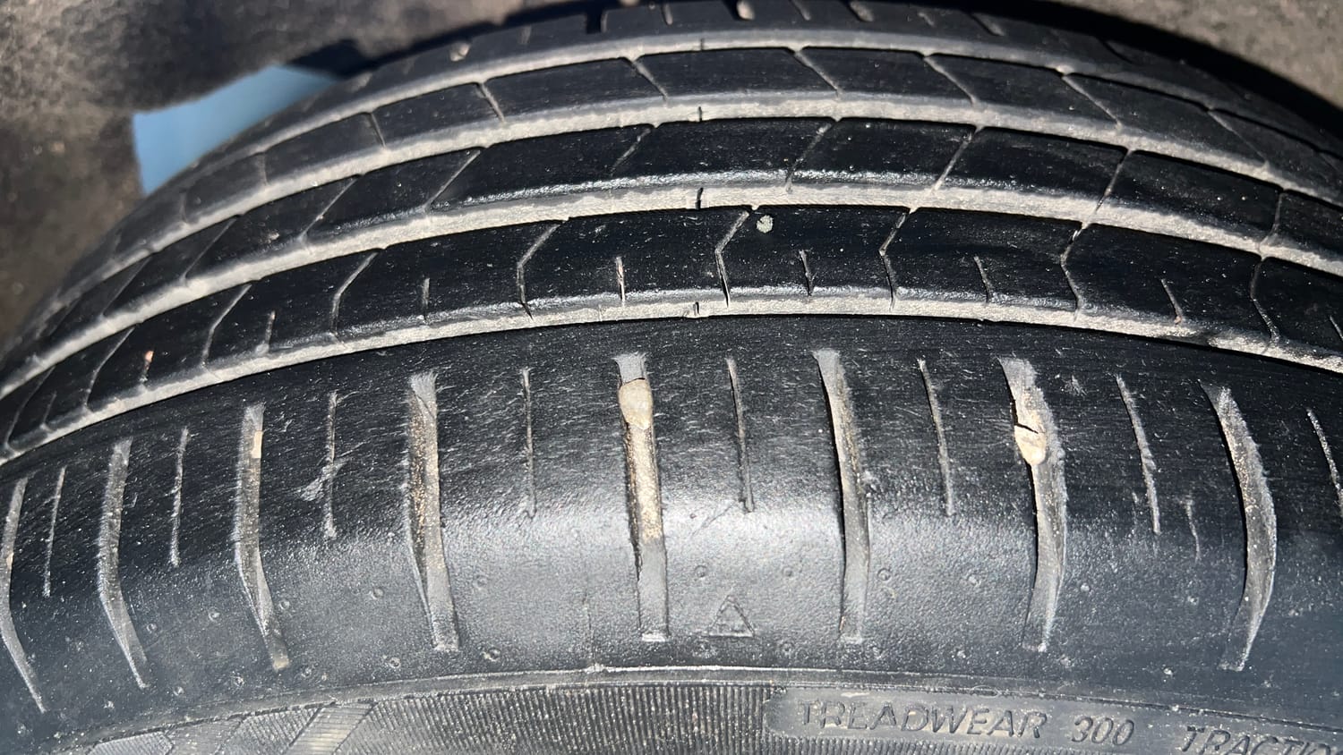 Used 2021 Maruti Suzuki Baleno Zeta Automatic Petrol Automatic tyres RIGHT REAR TYRE TREAD VIEW