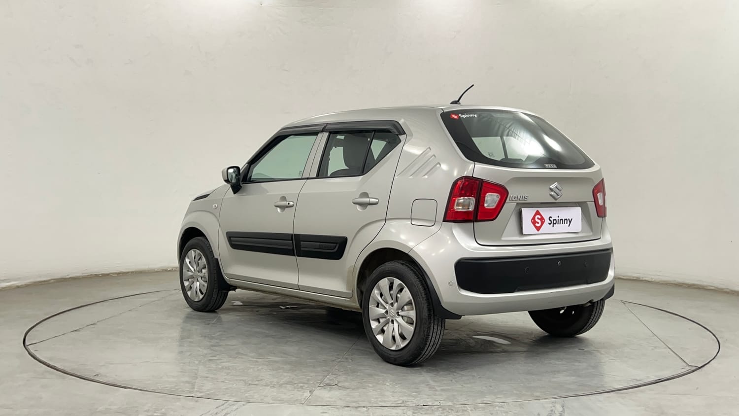 Used 2019 Maruti Suzuki Ignis Sigma 1.2 MT Petrol Manual exterior LEFT REAR CORNER VIEW