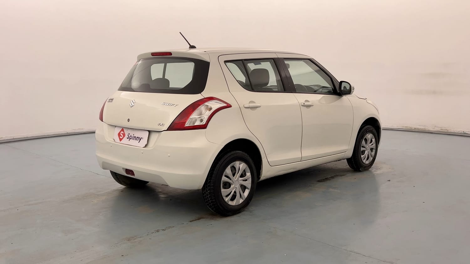 Used 2017 Maruti Suzuki Swift VXI (O) Petrol Manual exterior RIGHT REAR CORNER VIEW