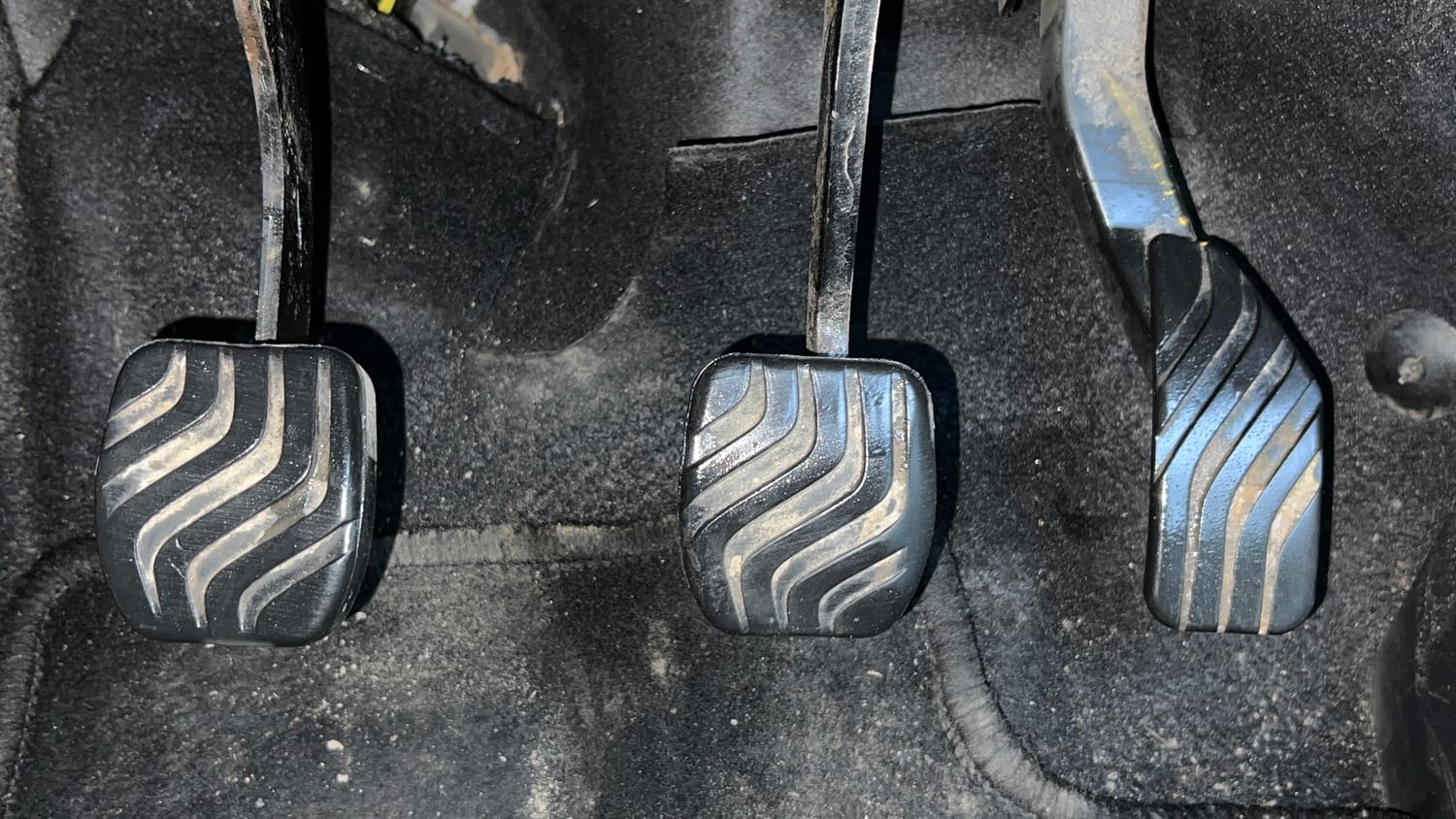 Used 2024 Nissan Magnite XL Petrol Manual interior PEDALS VIEW