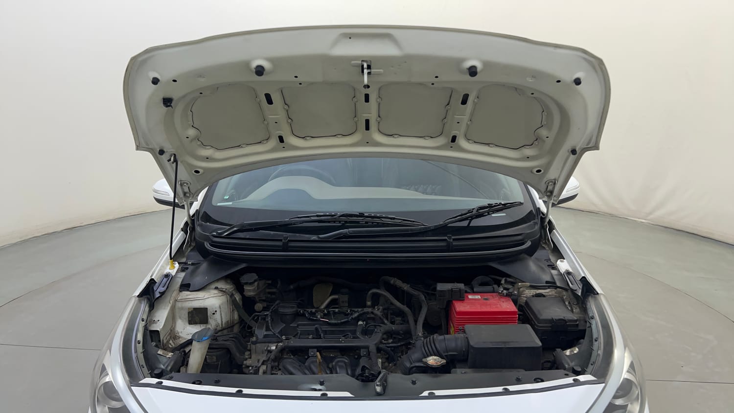 Used 2019 Hyundai Elite i20 Asta 1.2 AT Petrol Automatic engine ENGINE & BONNET OPEN FRONT VIEW