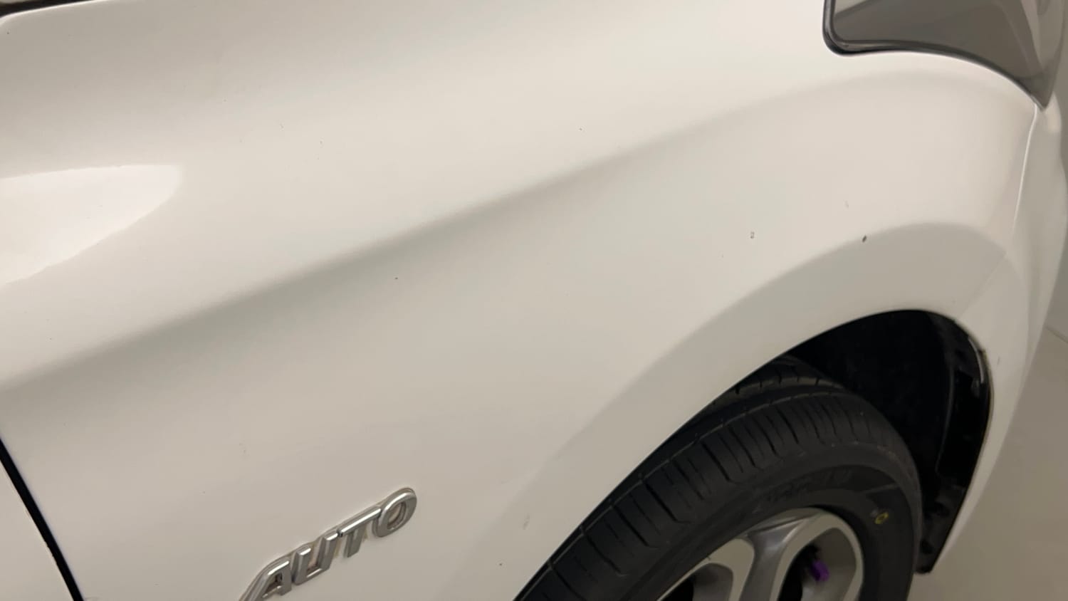 Used 2019 Hyundai Elite i20 Asta 1.2 AT Petrol Automatic dents MINOR SCRATCH