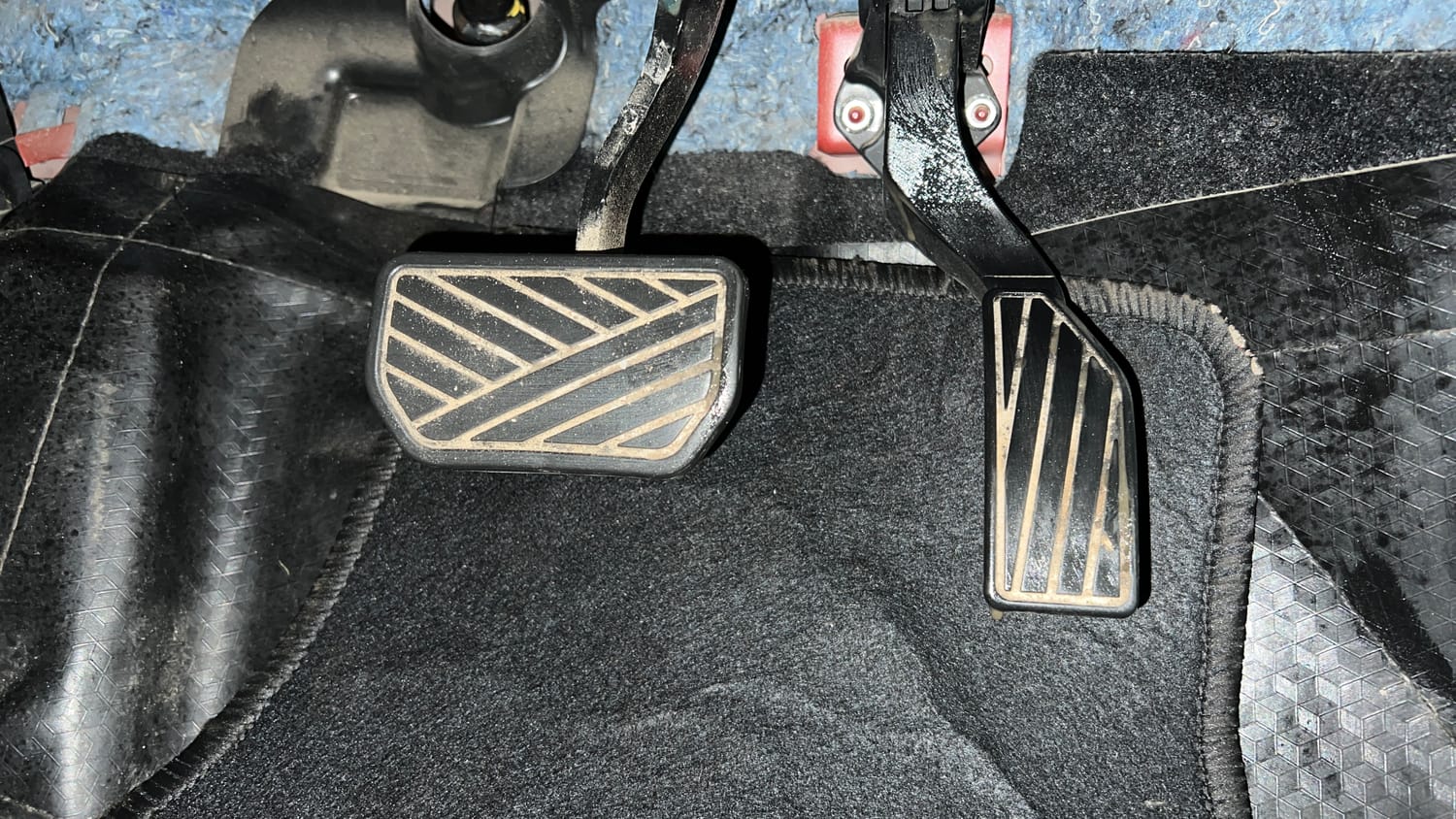 Used 2025 Maruti Suzuki Brezza Zxi Plus AT Dual Tone Petrol Automatic interior PEDALS VIEW