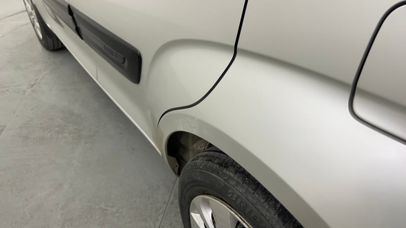 Used 2019 Maruti Suzuki Ignis Sigma 1.2 MT Petrol Manual dents MINOR SCRATCH