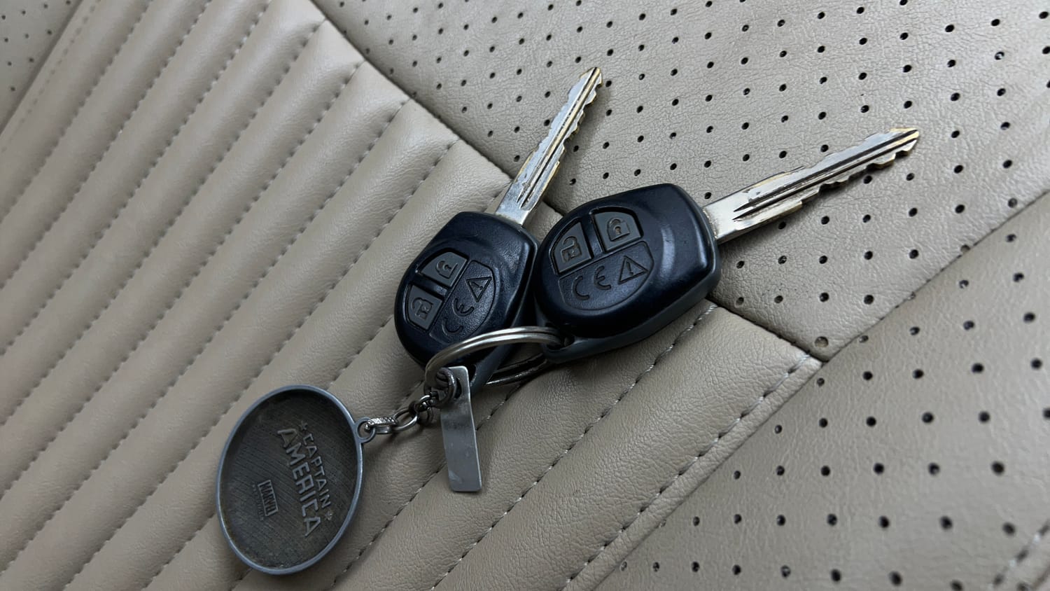 Used 2018 Maruti Suzuki Ciaz Sigma 1.4 MT Petrol Manual extra CAR KEY VIEW