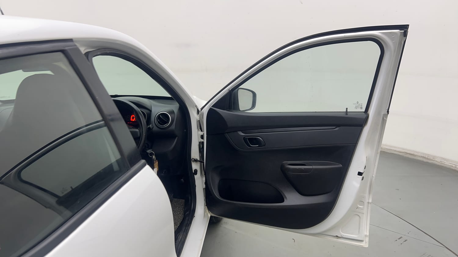 Used 2019 Renault Kwid RXL Petrol Manual interior RIGHT FRONT DOOR OPEN VIEW