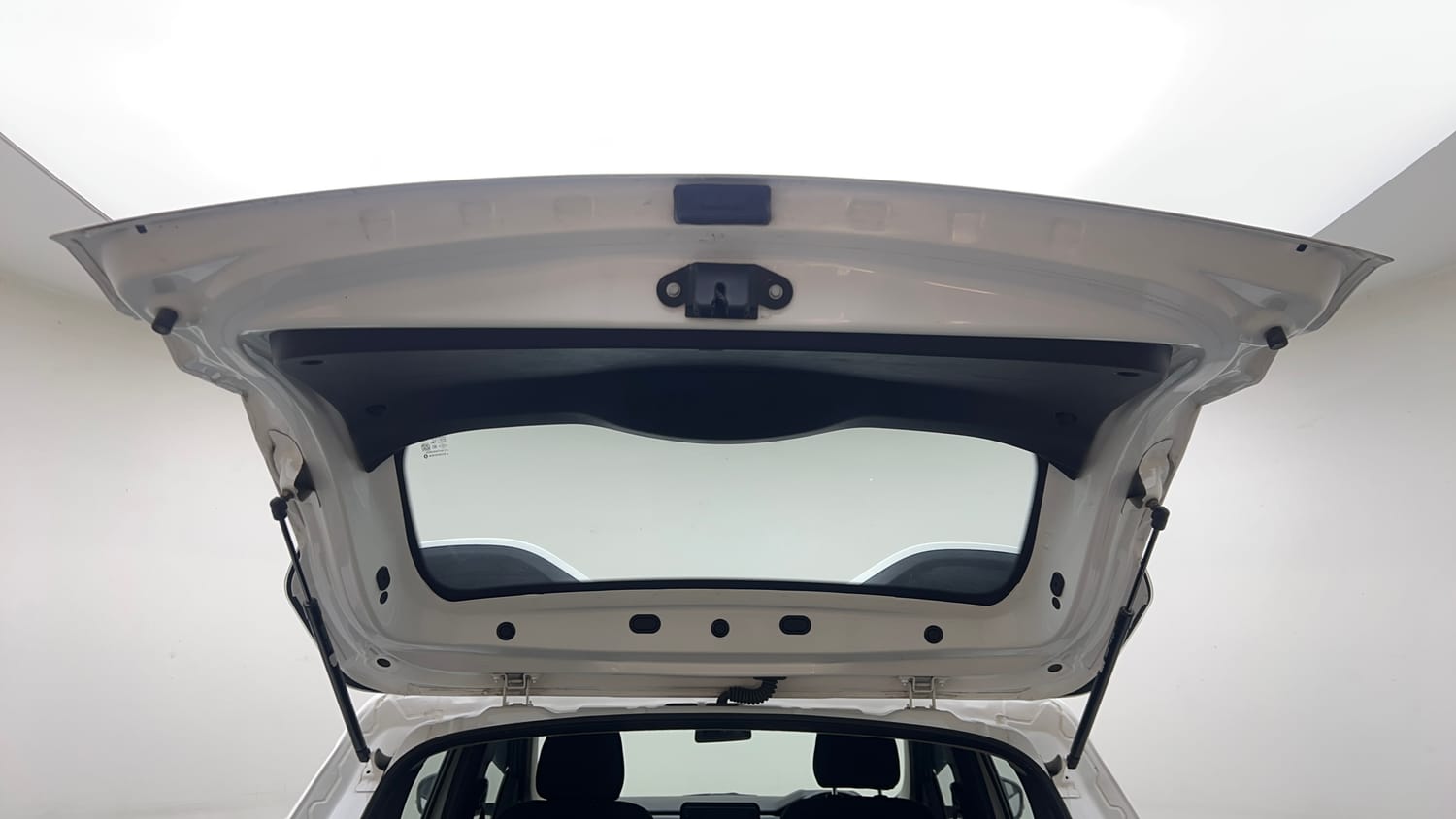 Used 2025 Renault Kiger RXE Petrol Manual interior DICKY DOOR OPEN VIEW