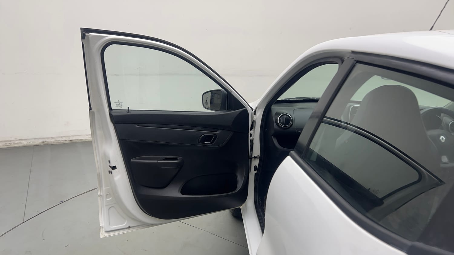 Used 2019 Renault Kwid RXL Petrol Manual interior LEFT FRONT DOOR OPEN VIEW