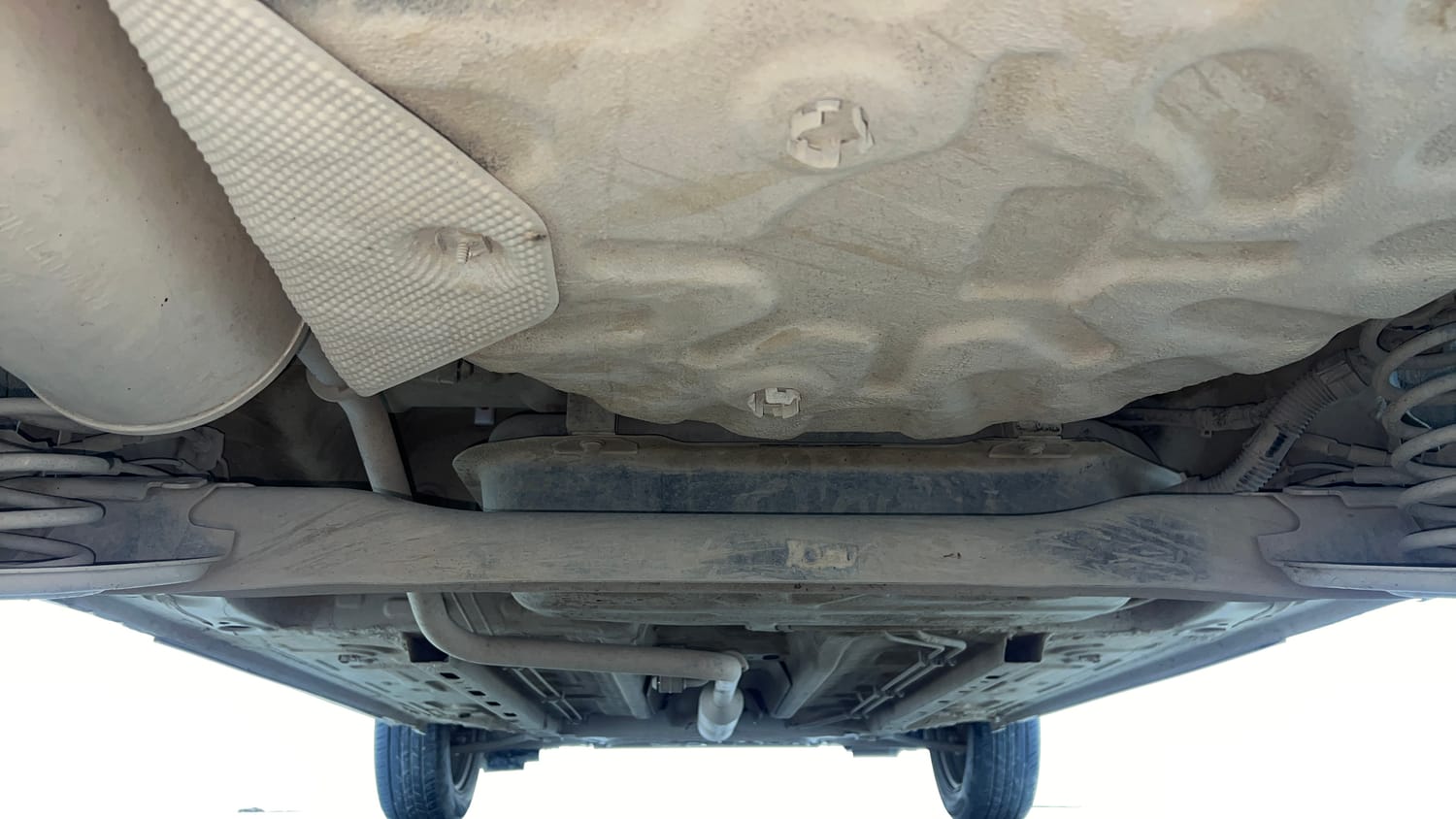 Used 2024 Nissan Magnite XL Petrol Manual extra REAR UNDERBODY VIEW (TAKEN FROM REAR)