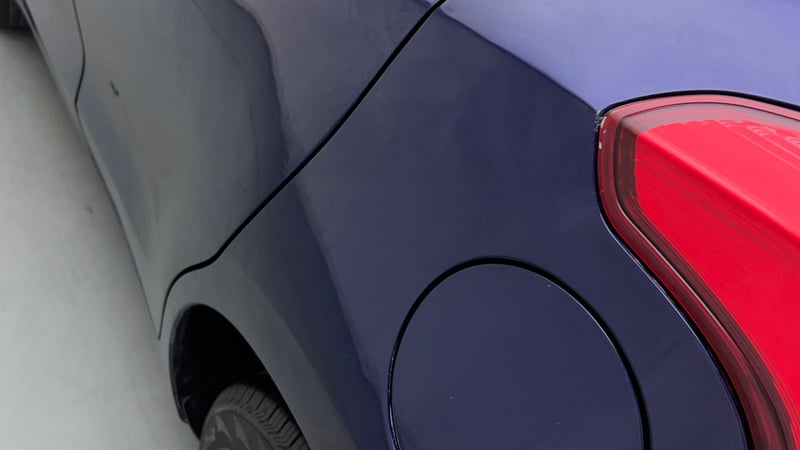 Used 2019 Maruti Suzuki Swift LXi Petrol Manual dents MINOR DENT