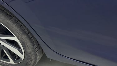 minor_scratch_0