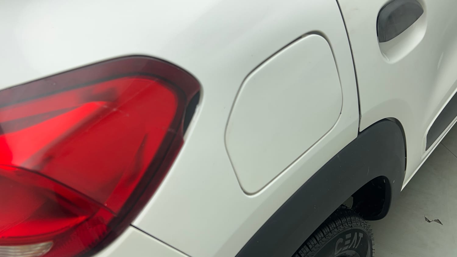 Used 2019 Renault Kwid RXL Petrol Manual dents MINOR SCRATCH