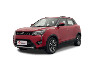 Used 2022 Mahindra XUV 300 W8 (O) 1.2 Petrol AMT Petrol Automatic Image
