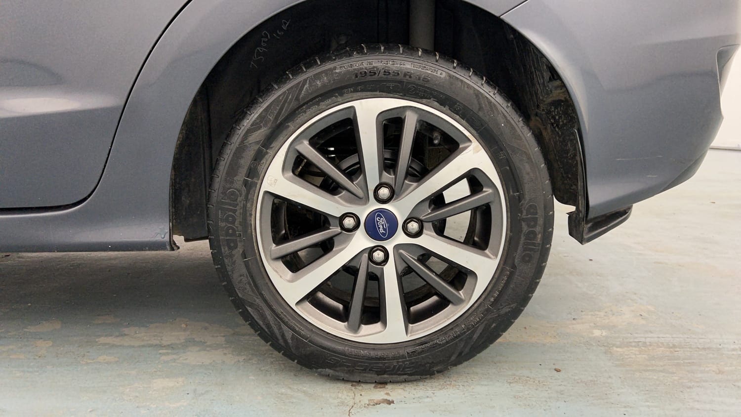 Used 2021 Ford Figo Aspire Titanium Plus 1.2 Ti-VCT Petrol Manual tyres LEFT REAR TYRE RIM VIEW