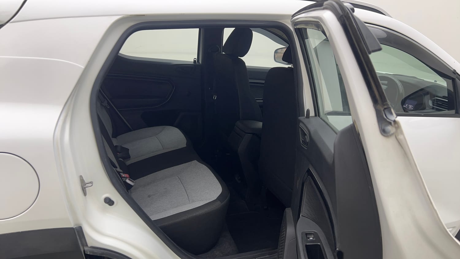 Used 2025 Renault Kiger RXE Petrol Manual interior RIGHT SIDE REAR DOOR CABIN VIEW