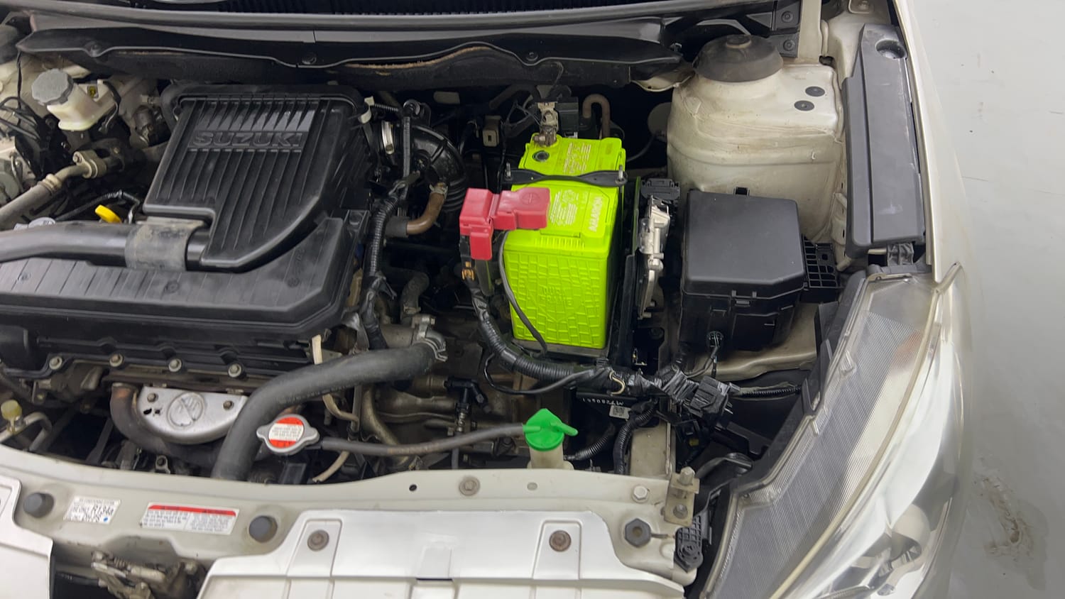 Used 2018 Maruti Suzuki Ciaz Sigma 1.4 MT Petrol Manual engine ENGINE LEFT SIDE VIEW