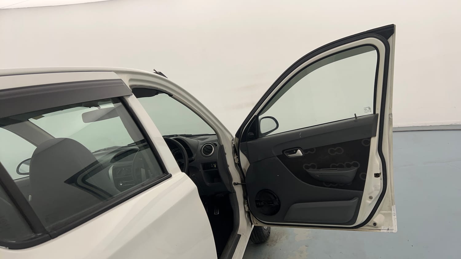 Used 2014 Maruti Suzuki Alto 800 Lxi CNG Cng Manual interior RIGHT FRONT DOOR OPEN VIEW