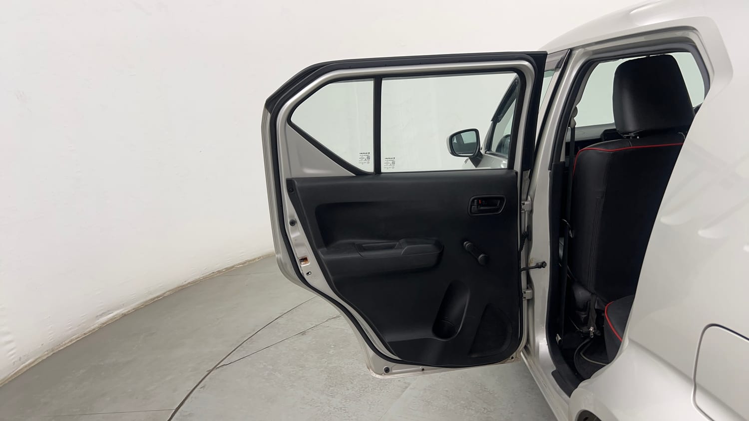 Used 2019 Maruti Suzuki Ignis Sigma 1.2 MT Petrol Manual interior LEFT REAR DOOR OPEN VIEW