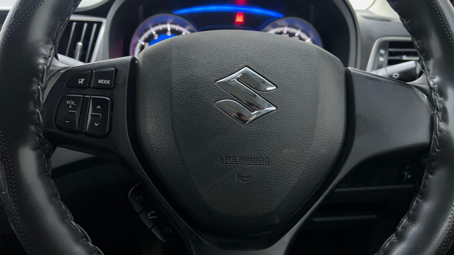 Used 2021 Maruti Suzuki Baleno Zeta Automatic Petrol Automatic top_features Airbags