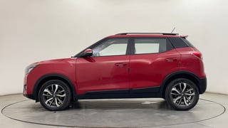 Used 2022 Mahindra XUV 300 W8 (O) 1.2 Petrol AMT Petrol Automatic exterior LEFT SIDE VIEW