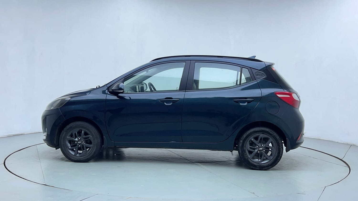 Used 2022 Hyundai Grand i10 Nios Sportz 1.2 Kappa VTVT CNG Cng Manual exterior LEFT SIDE VIEW